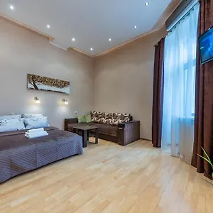 apartments-on-besarabka.hotels-of-kiev.com/